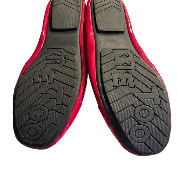 Me Too Red Patent Ballet Flats – Size 8.5M | Comfort Slip-On with Gold Horse bit - Picture 6 of 6
